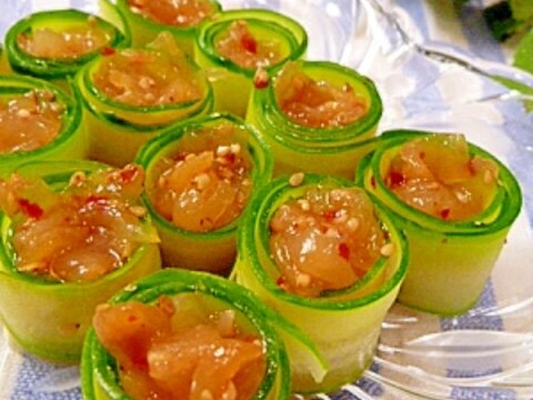 巻いて盛るだけ!きゅうりと中華くらげのオードブル